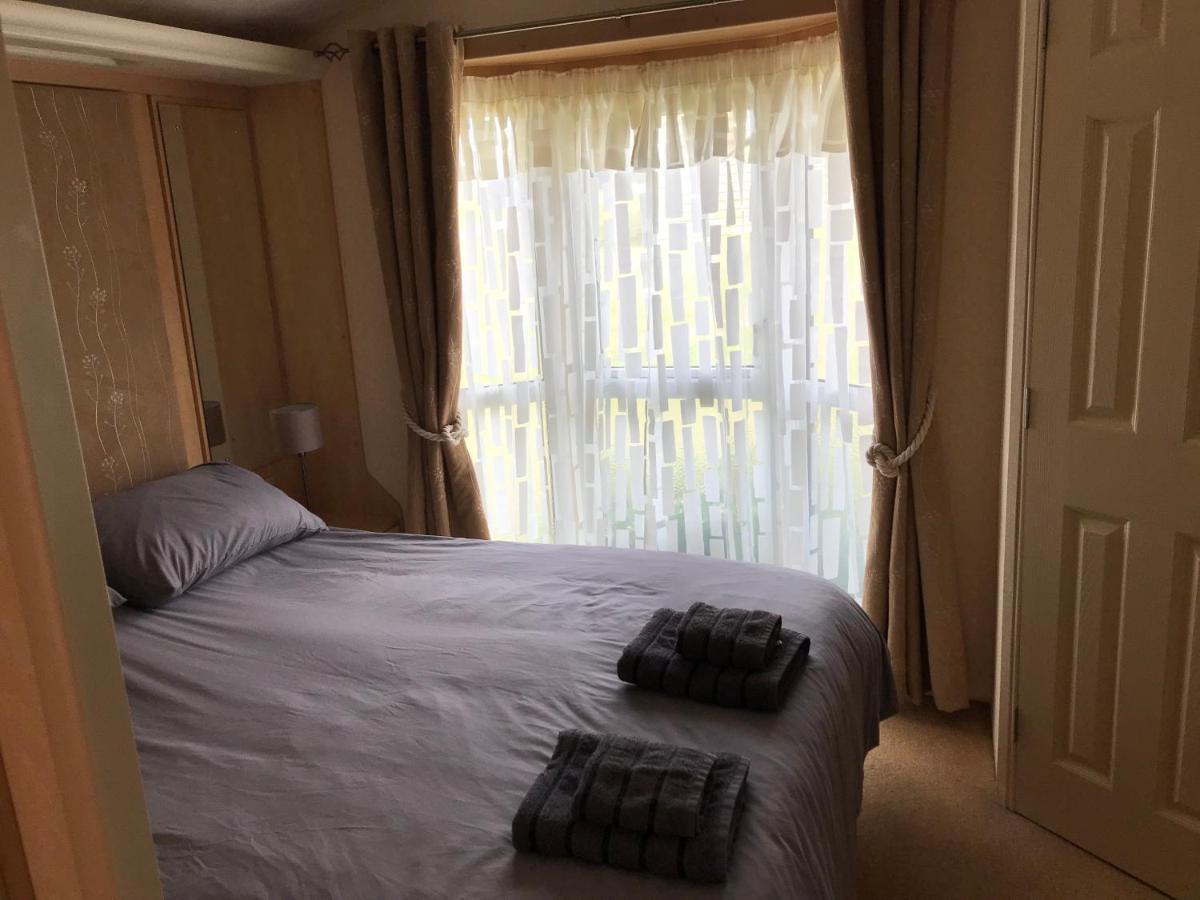 Three Lochs Holiday Caravan For Families & Couples Newton Stewart Exterior foto